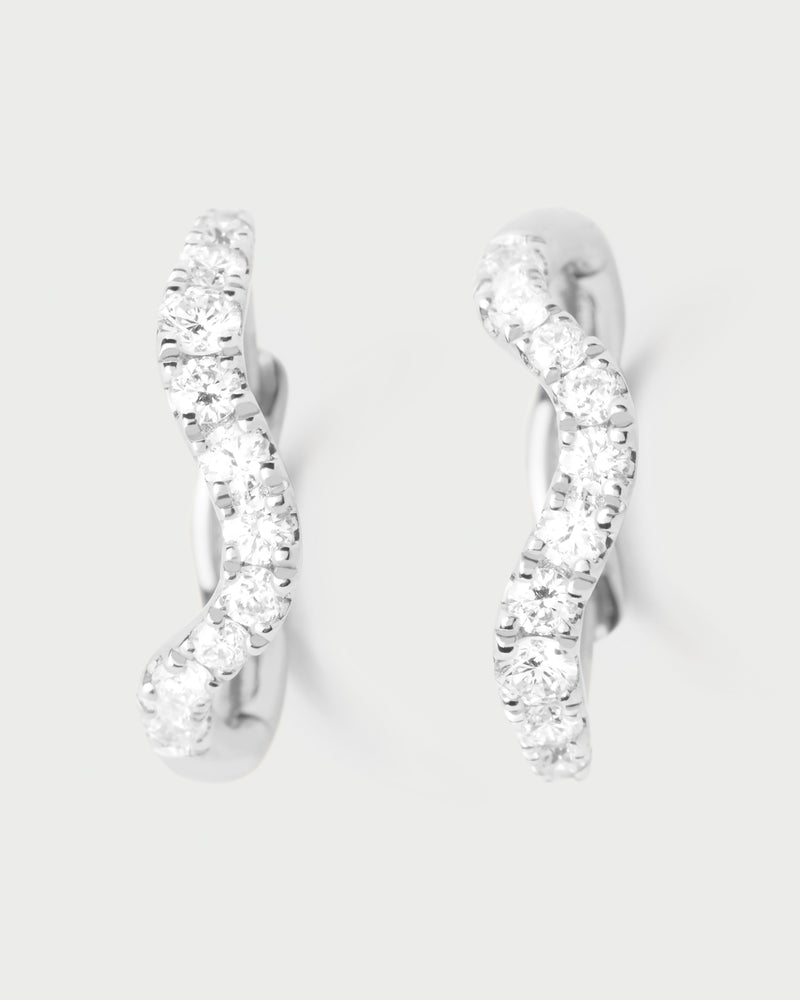 Créoles en or blanc et diamants Flow - 
  
    Or blanc 18 carats / Placage Argent Rhodié
  
