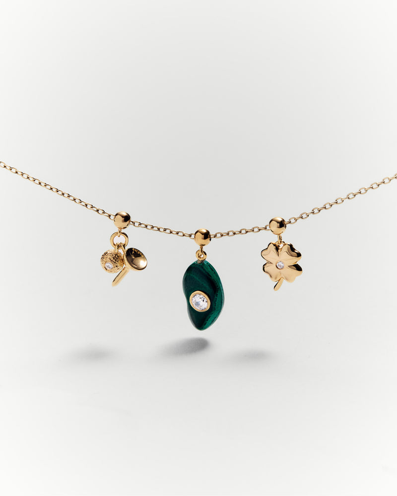 Clover charm - 
  
    Sterling Silver / 18K Gold plating
  
