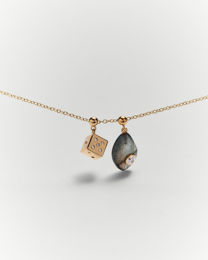 Charm Dado - 
  
    Argento sterling / Placcatura in Oro 18K
  

