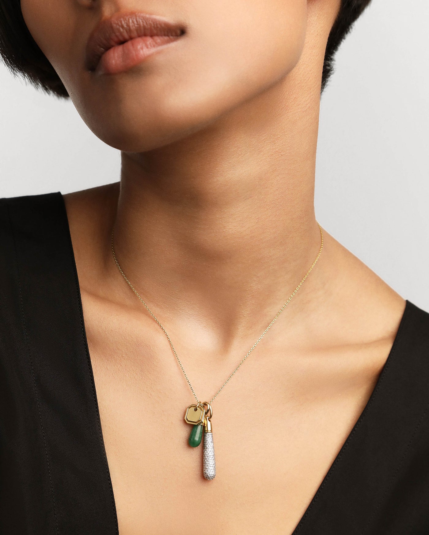 Green Aventurine Drop Pendant - 
        
          Sterling Silver / 18K Gold plating
        
      