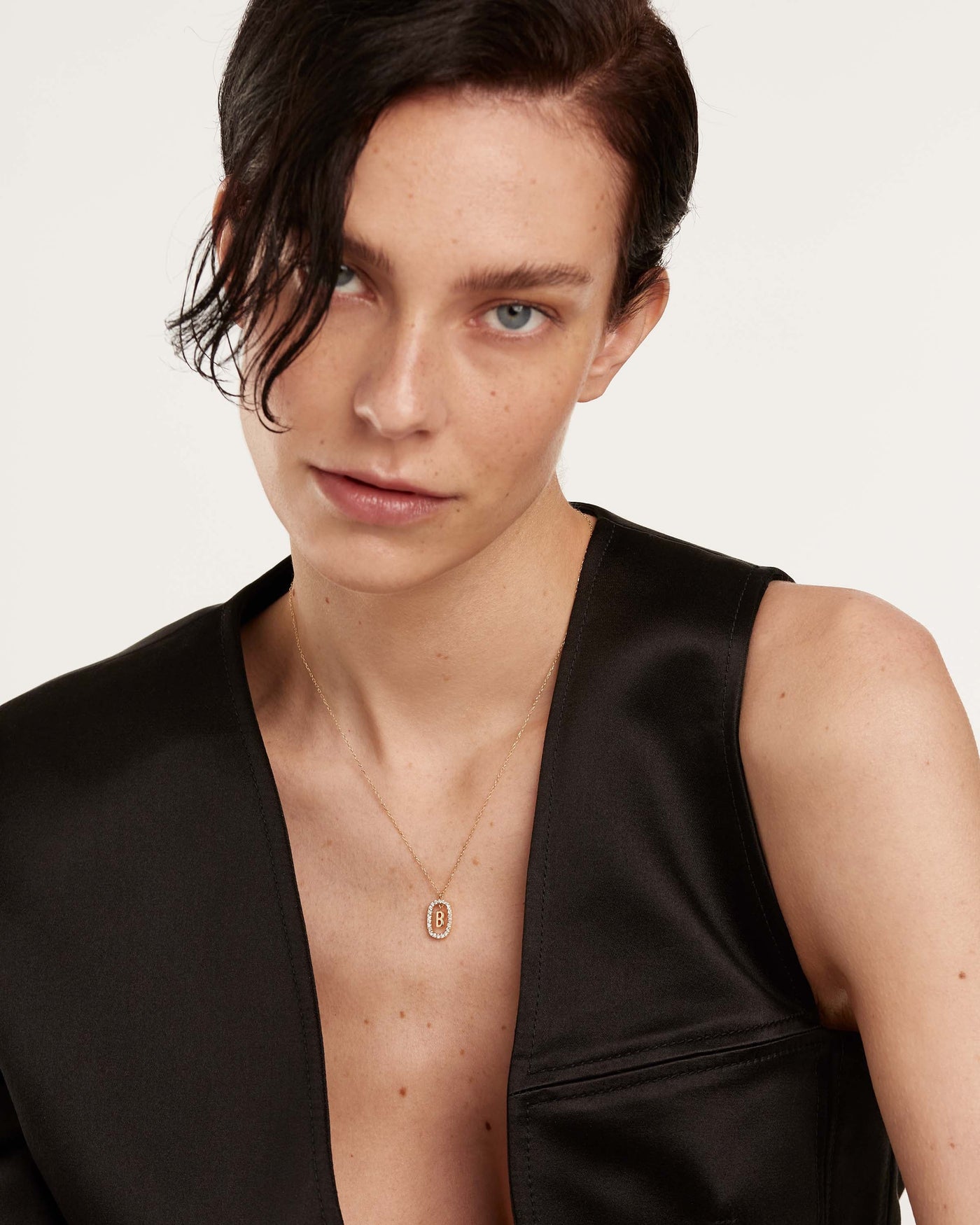 Diamonds and Gold Letter B Necklace - 
  
    18K Gold
  
