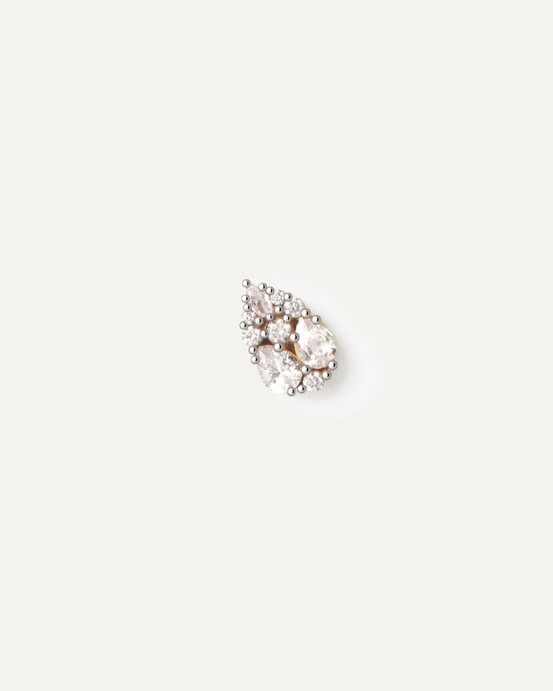 Orecchini a bottone con cluster di pietre multiple in zirconia bianca a forma di pera