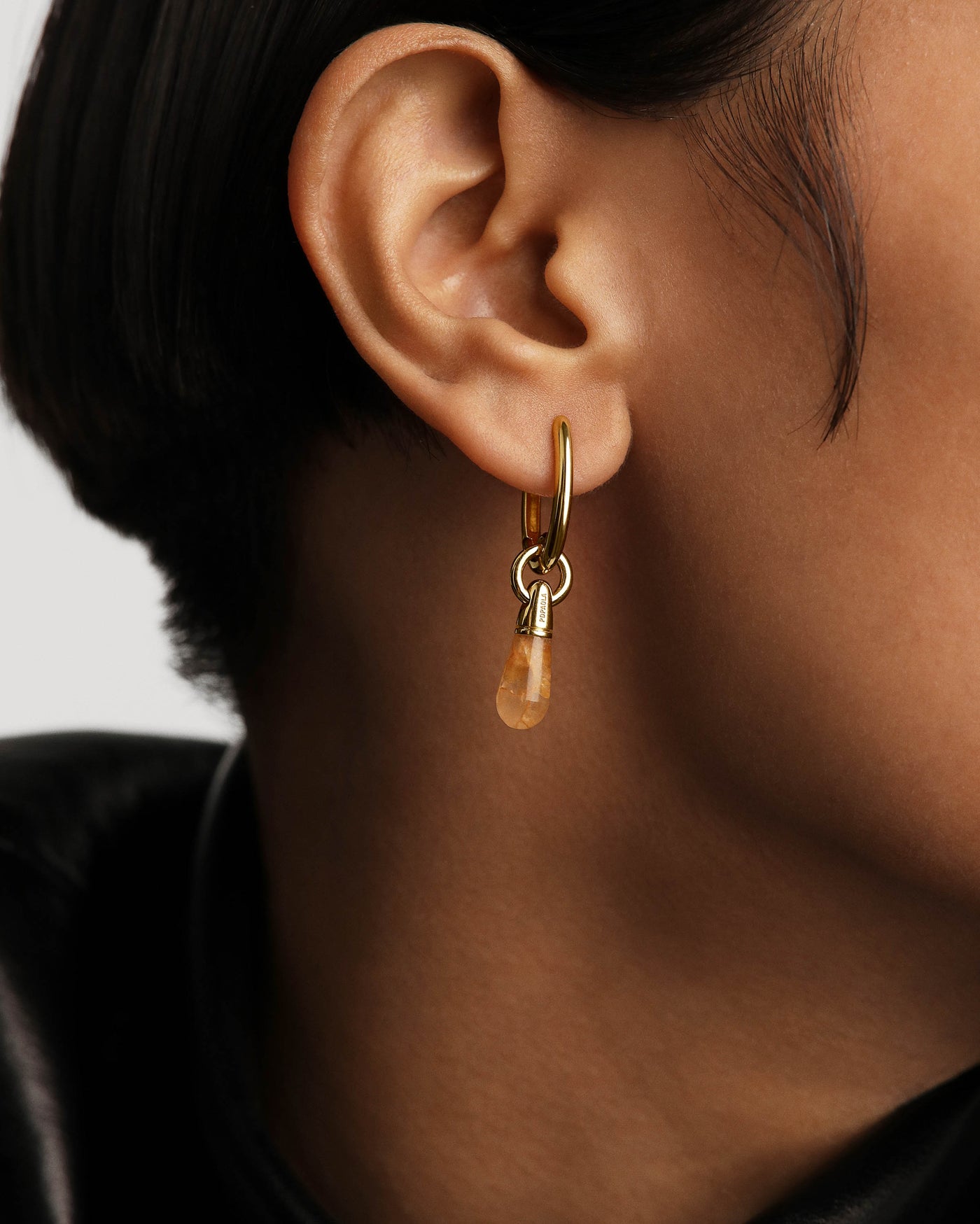 Yellow Aventurine Jupiter Single Hoop - 
        
          Sterling Silver / 18K Gold plating
        
      