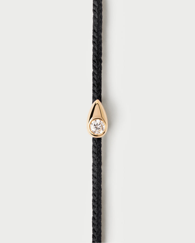 Bracciale in corda regolabile con goccia incastonata di diamante di laboratorio rotondo