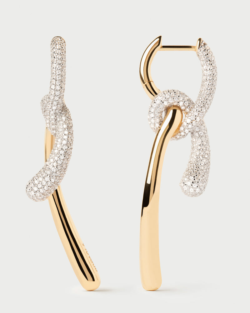 Pavé Twist creolen - 
  
    Sterling Silber / 18K Goldplattierung
  
