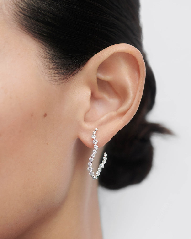 Créoles en or blanc et diamants Venus - 
  
    Or blanc 18 carats / Placage Argent Rhodié
  
