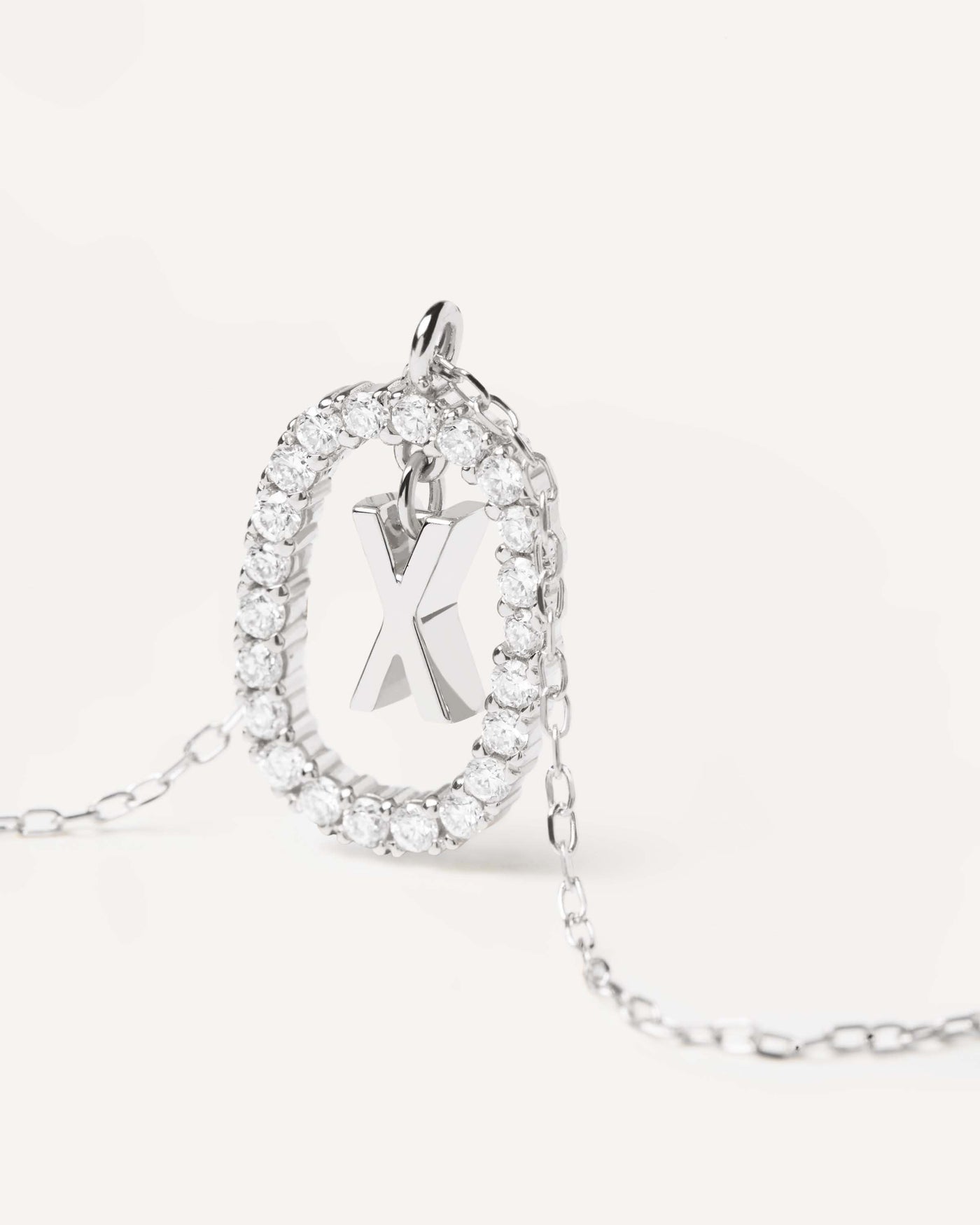 HalsKette Diamanten und Weissgold Buchstabe X - 
  
    18 kt Weissgold / Silber-Rhodinierung
  

