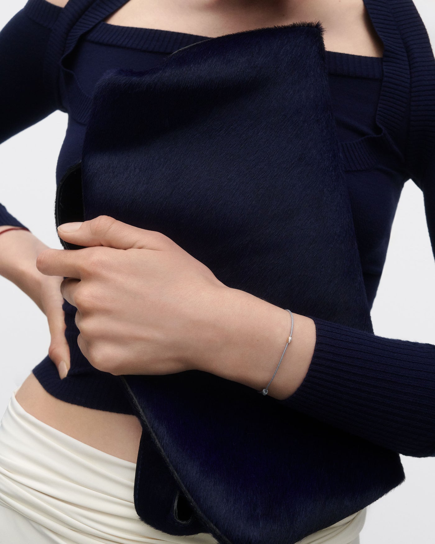 Isa Diamond cord bracelet - 
  
    18K Gold
  
