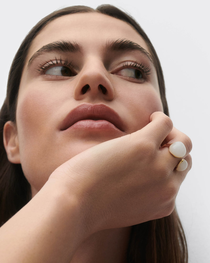 Anillo Cuarzo Gravity - 
  
    Plata de Ley / Baño de Oro 18K
  
