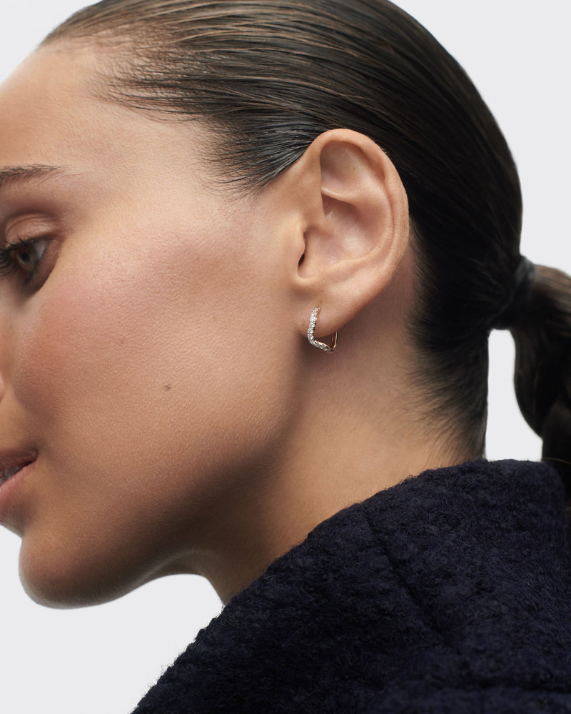 Orecchini a cerchio in diamanti e oro Flow - 
  
    Oro 18K
  
