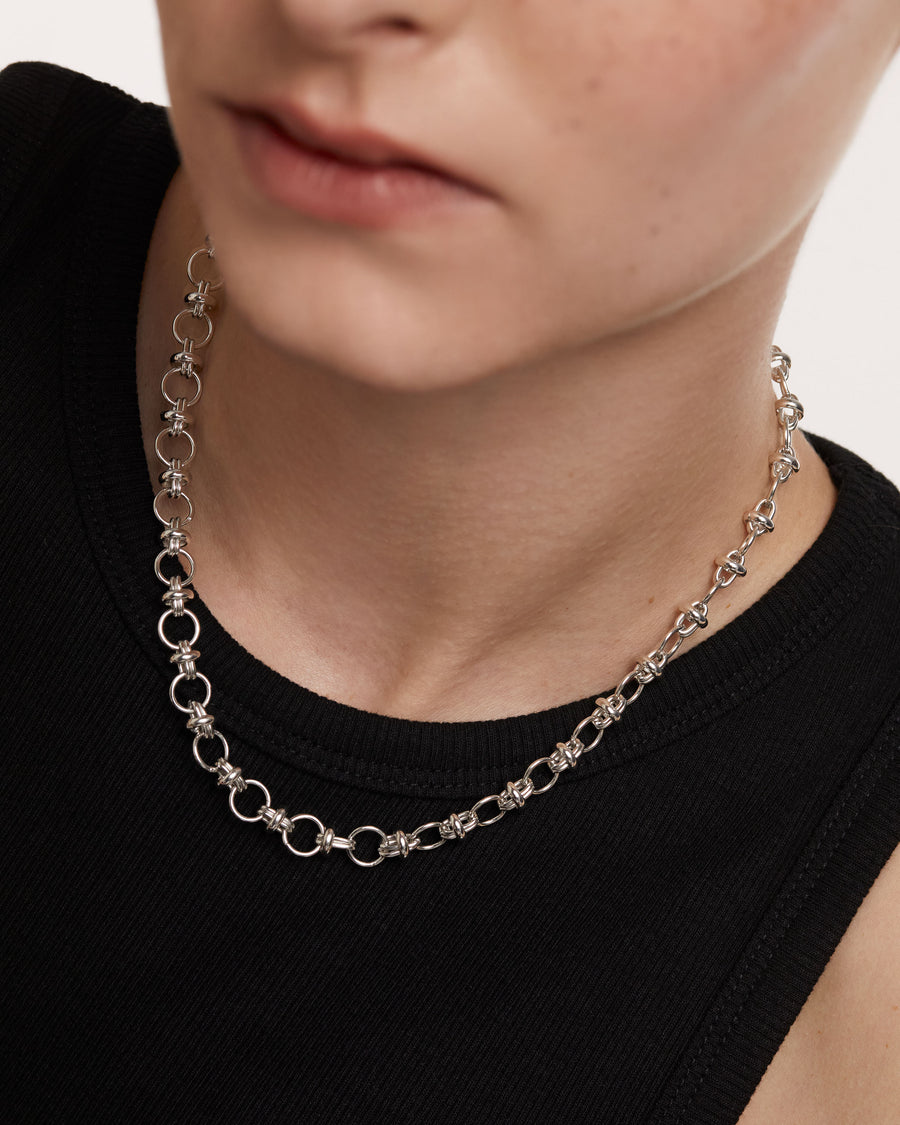 Sterling silver chain necklace with round links | Meraki