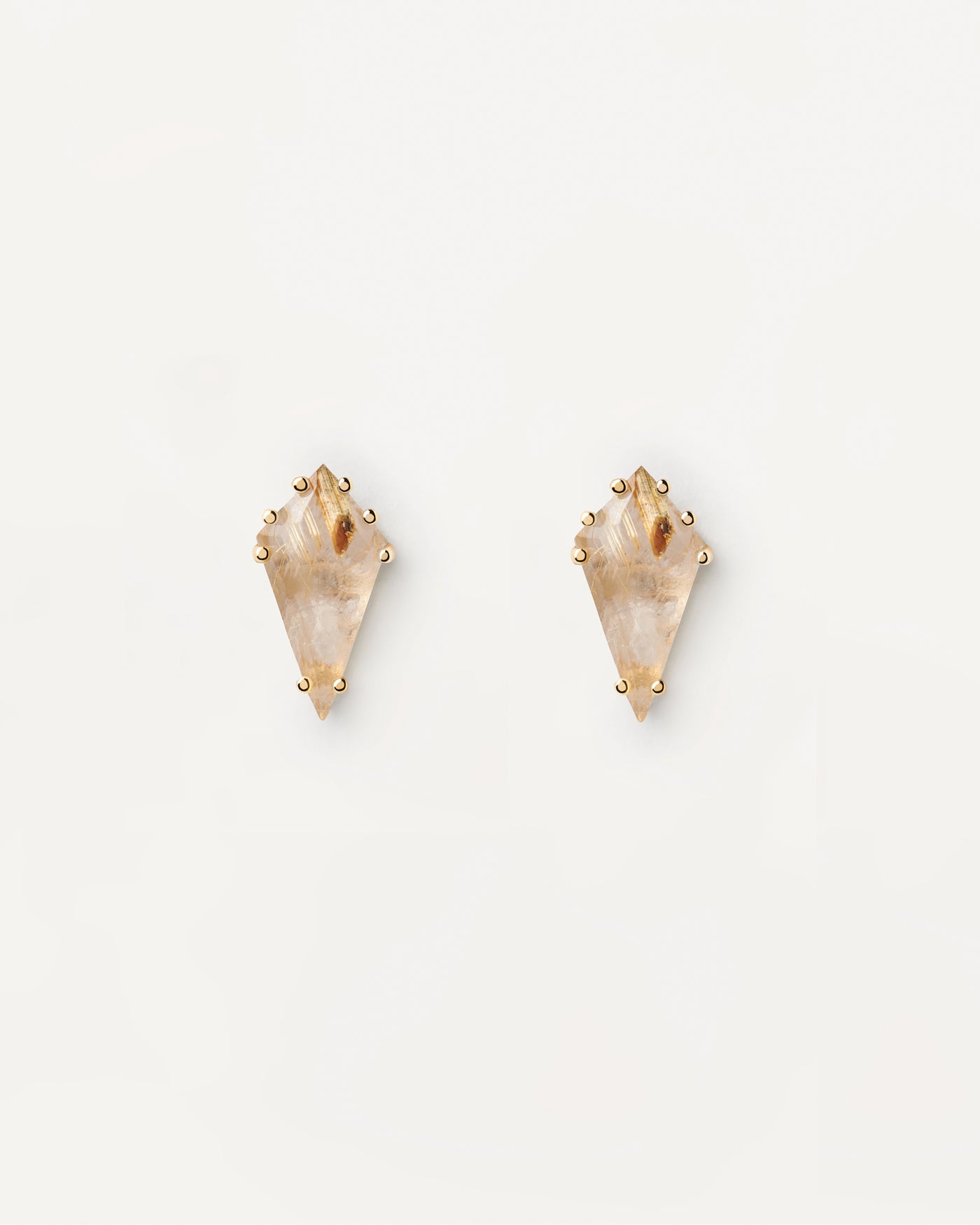 Orecchino Singolo Akiro Quarzo Rutilato - 
  
    Argento sterling / Placcatura in Oro 18K
  

