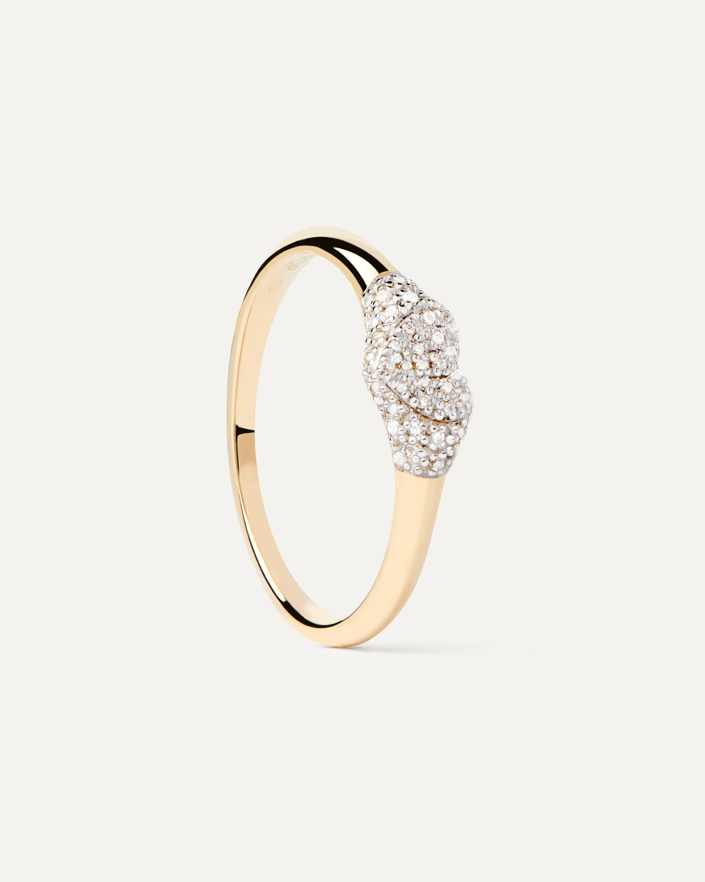 Diamonds and Gold Super Heart Stamp Ring - 
  
    18K Gold
  

