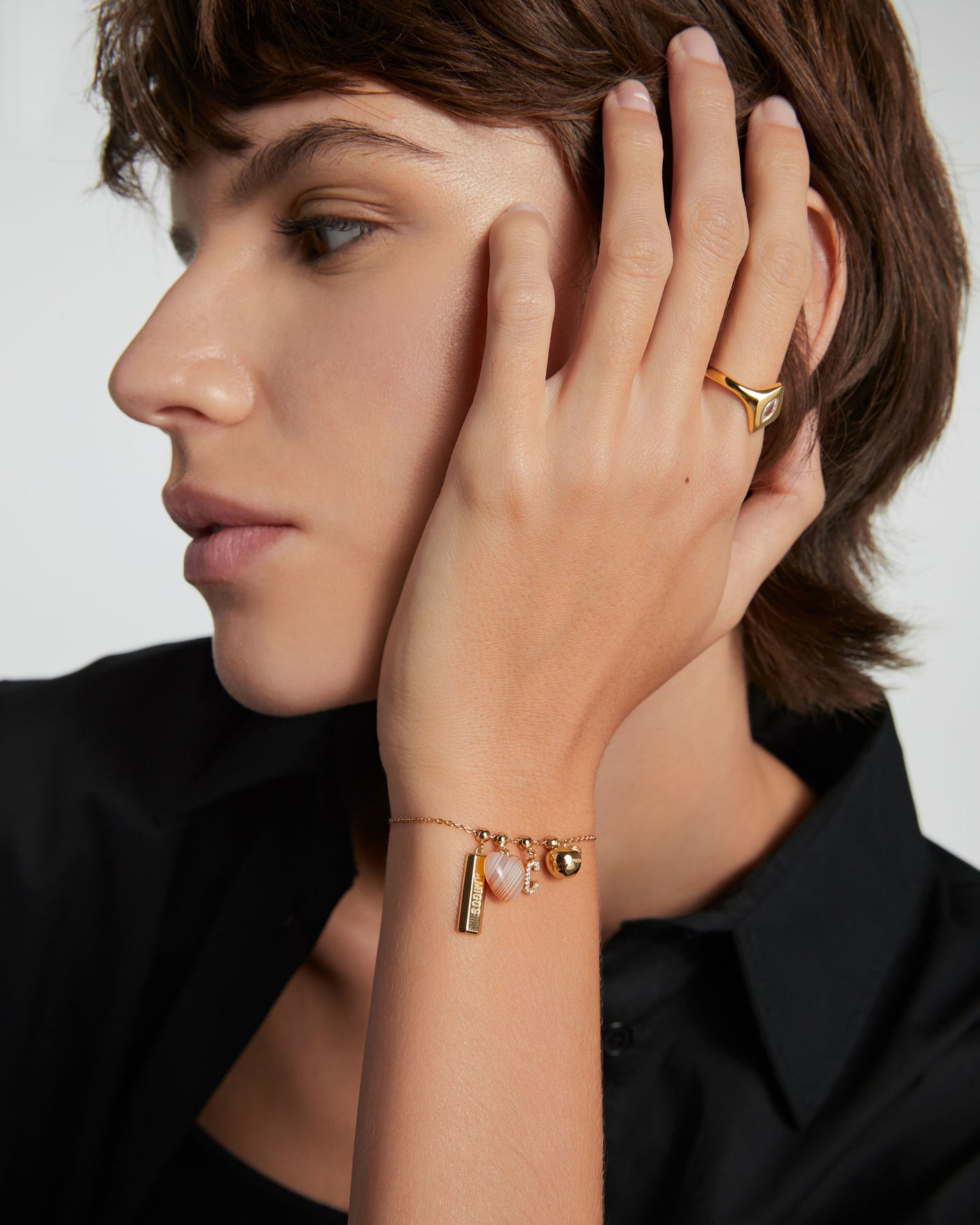 Amigos Charm - 
        
          Sterling Silver / 18K Gold plating
        
      