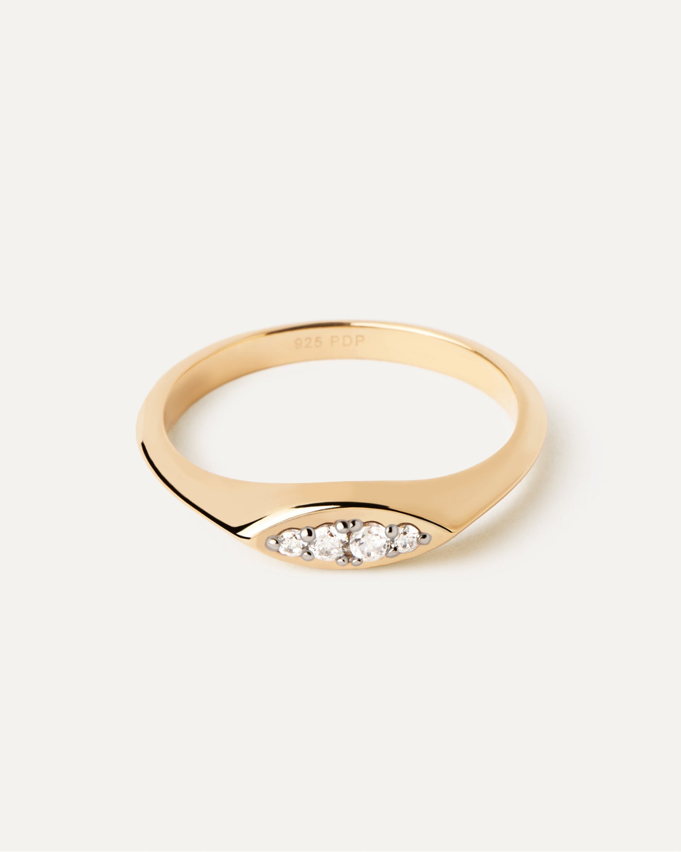 Anillo Sello Gala - 
  
    Plata de Ley / Baño de Oro 18K
  
