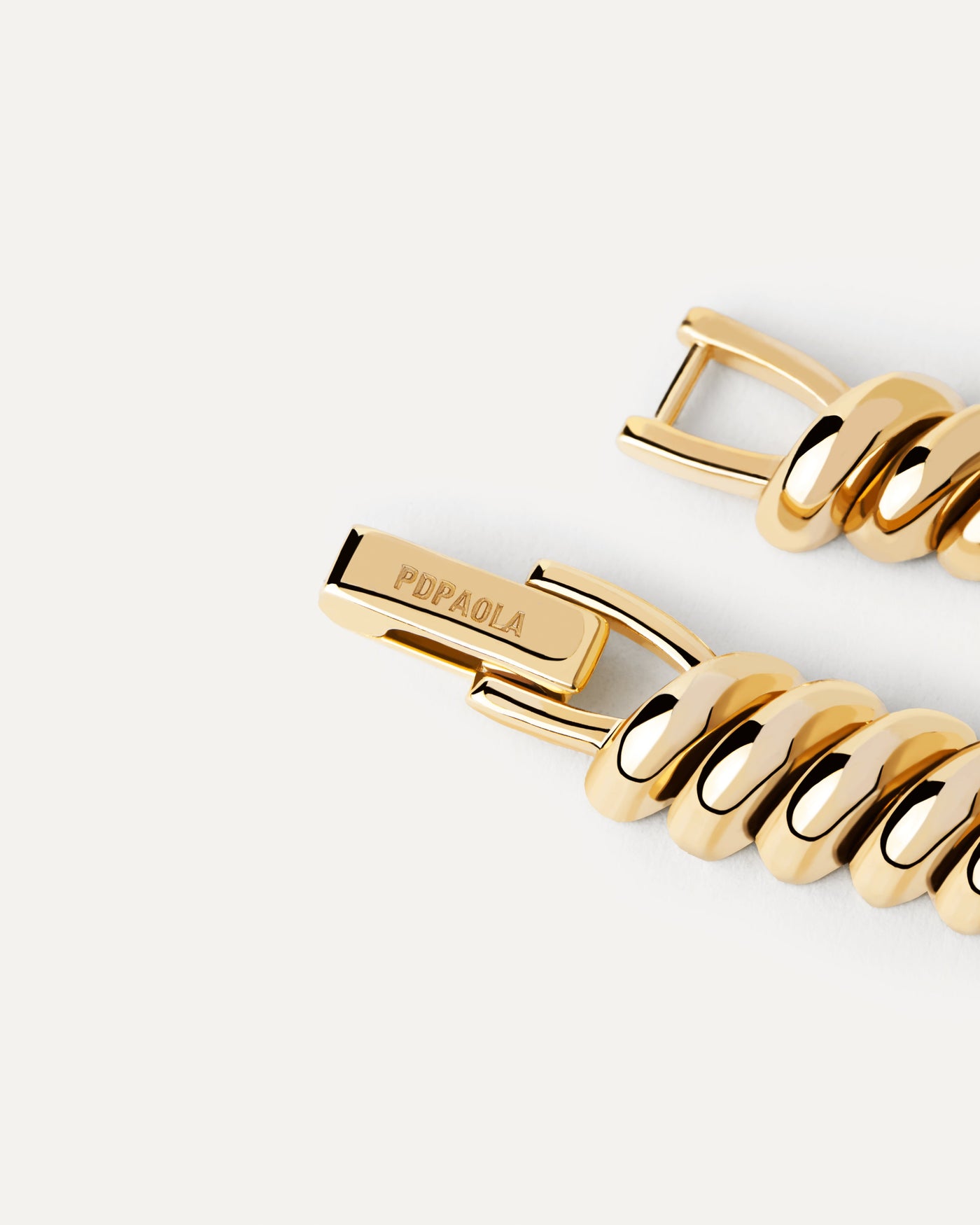 Gaia Armband - 
  
    Messing / 18K Goldplattierung
  
