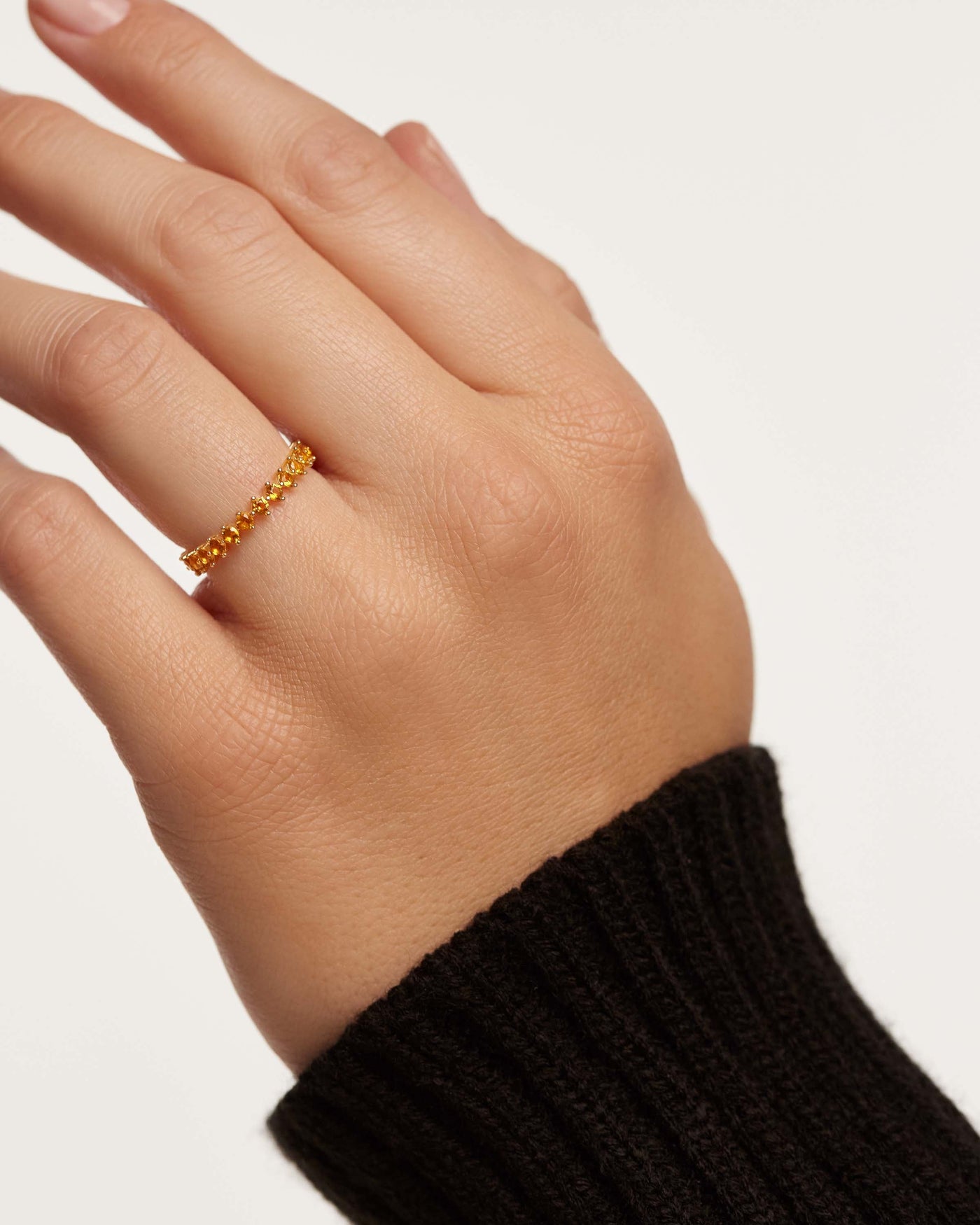 Anillo Yellow Bird 
  
    Plata de Ley / Baño de Oro 18K
  
