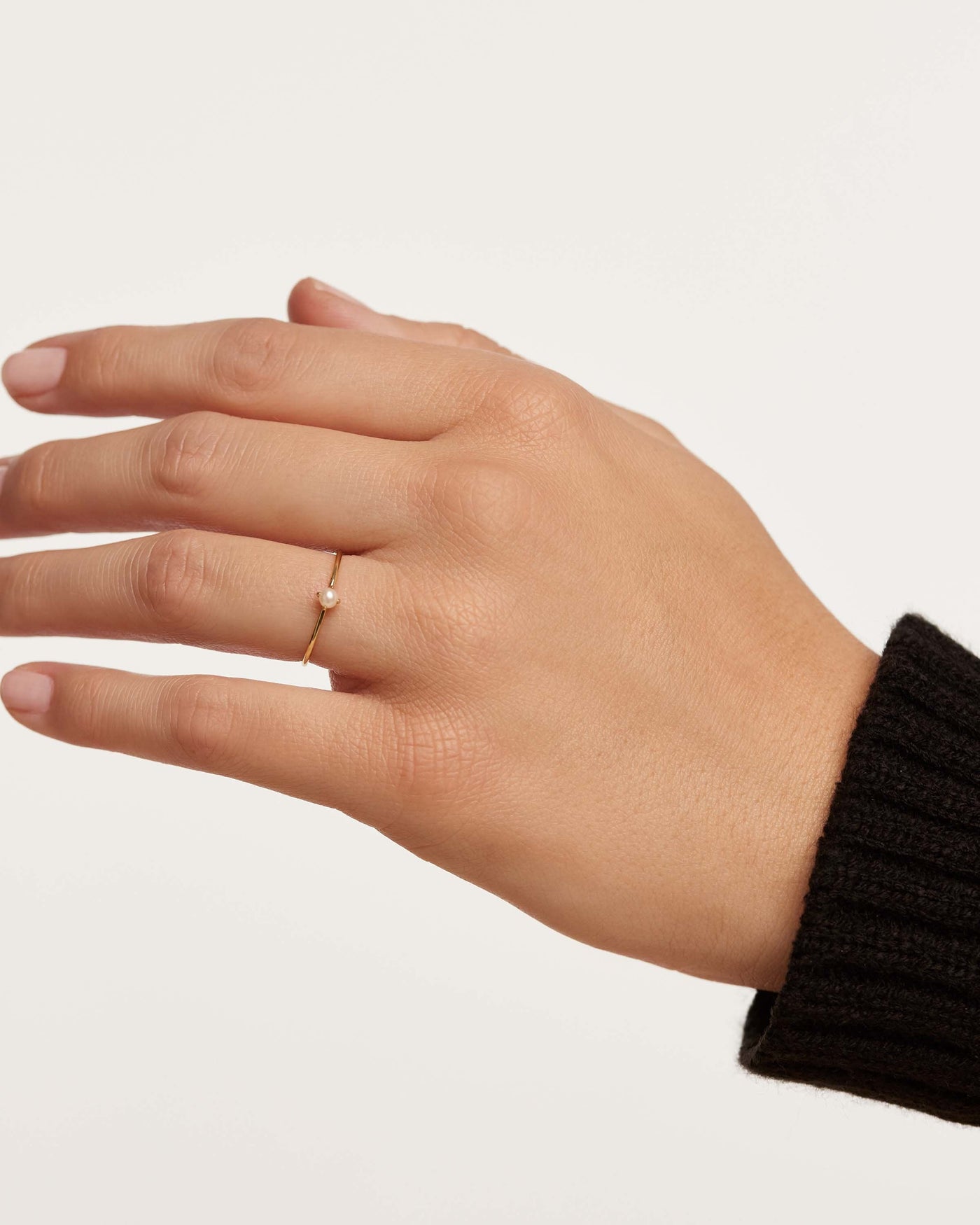 Solitary Pearl Ringe 
  
    Sterling Silber / 18K Goldplattierung
  
