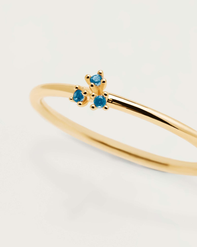 Daisy Ring - 
  
    Sterling Silver / 18K Gold plating
  
