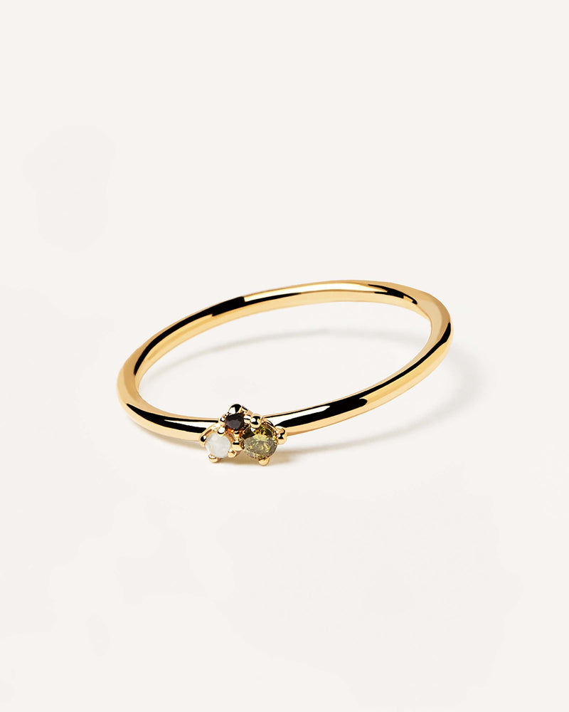 Labradorite, green peridot and black zirconia prong-set in a triangle on a 18k gold plated silver ring