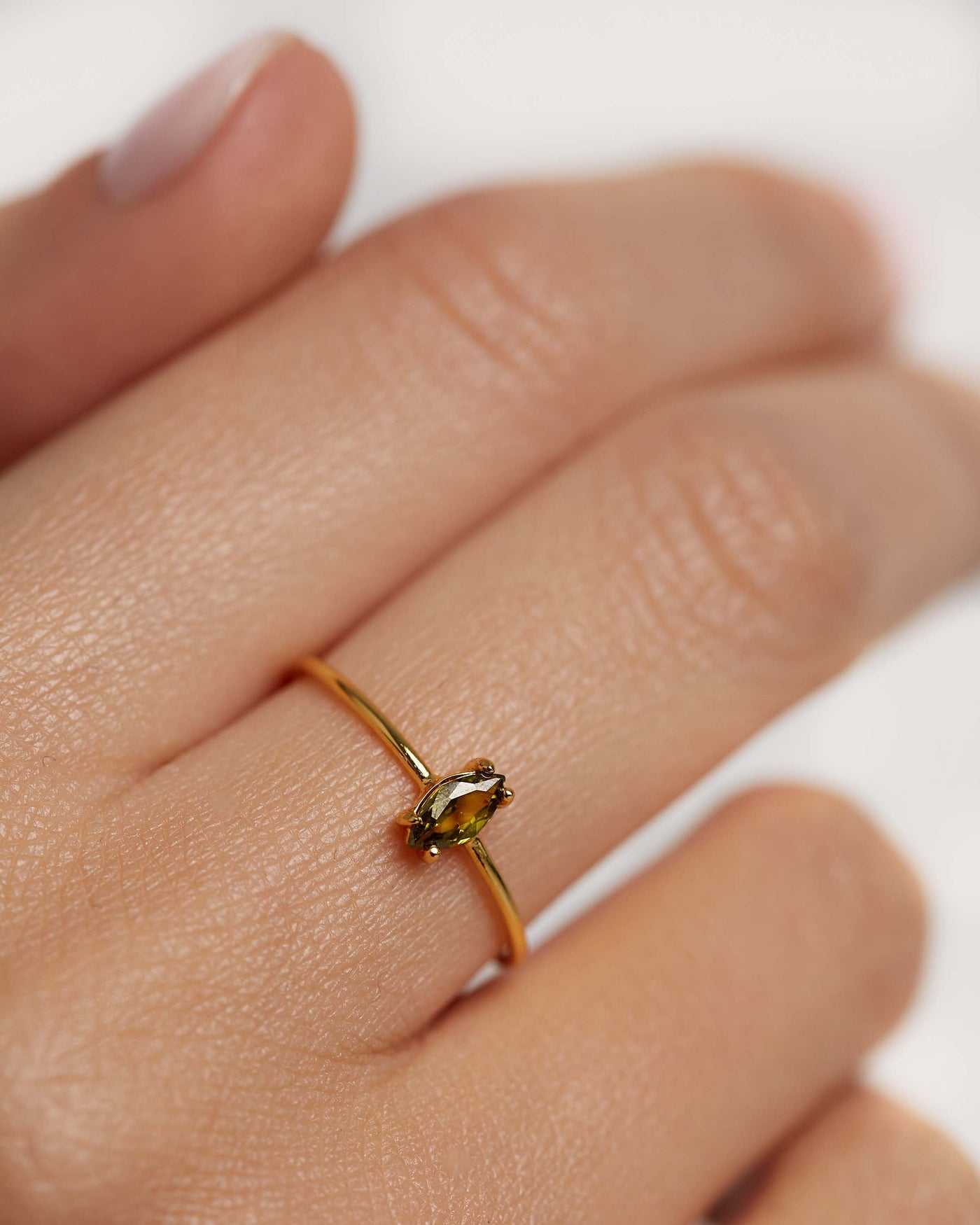Olive India Ring 
  
    Sterling Silber / 18K Goldplattierung
  
