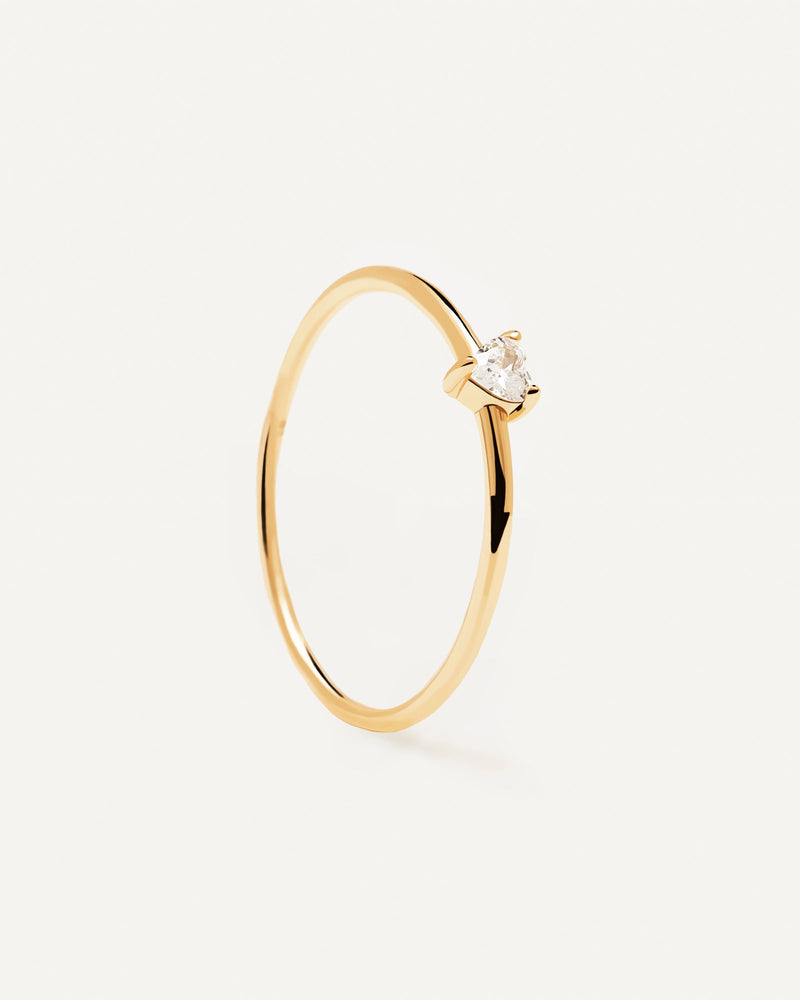 Cute 18k gold plated silver ring with a heart-shaped white zirconia
