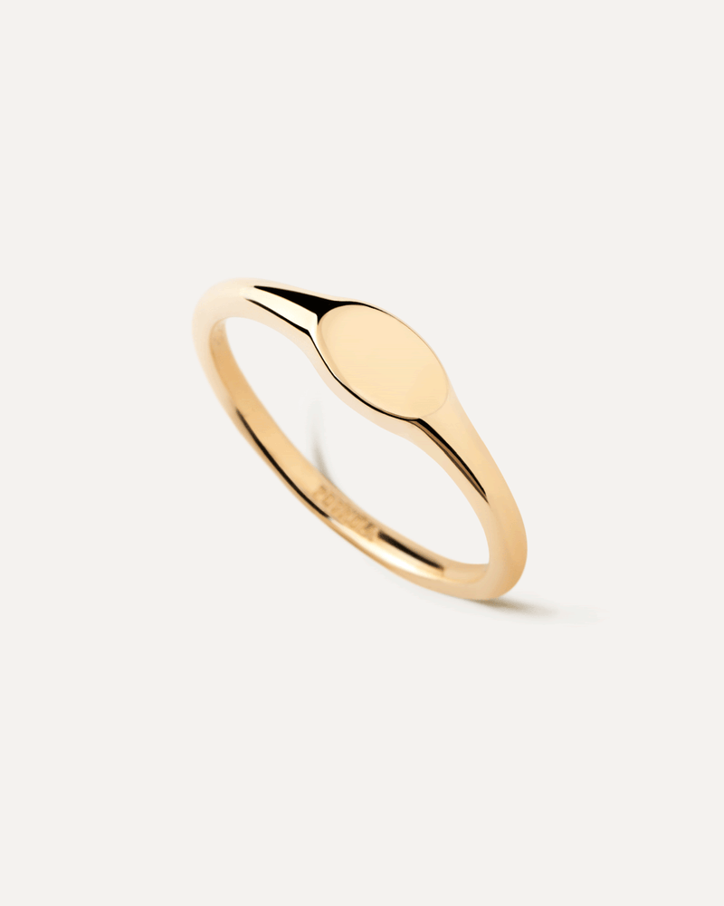 Mini anello sigillo placcato oro di forma ovale
