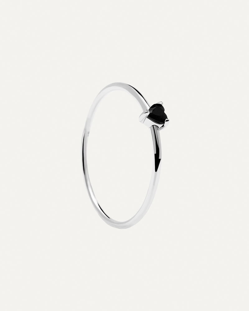 Anello in argento Black Heart - 
  
    Argento sterling
  
