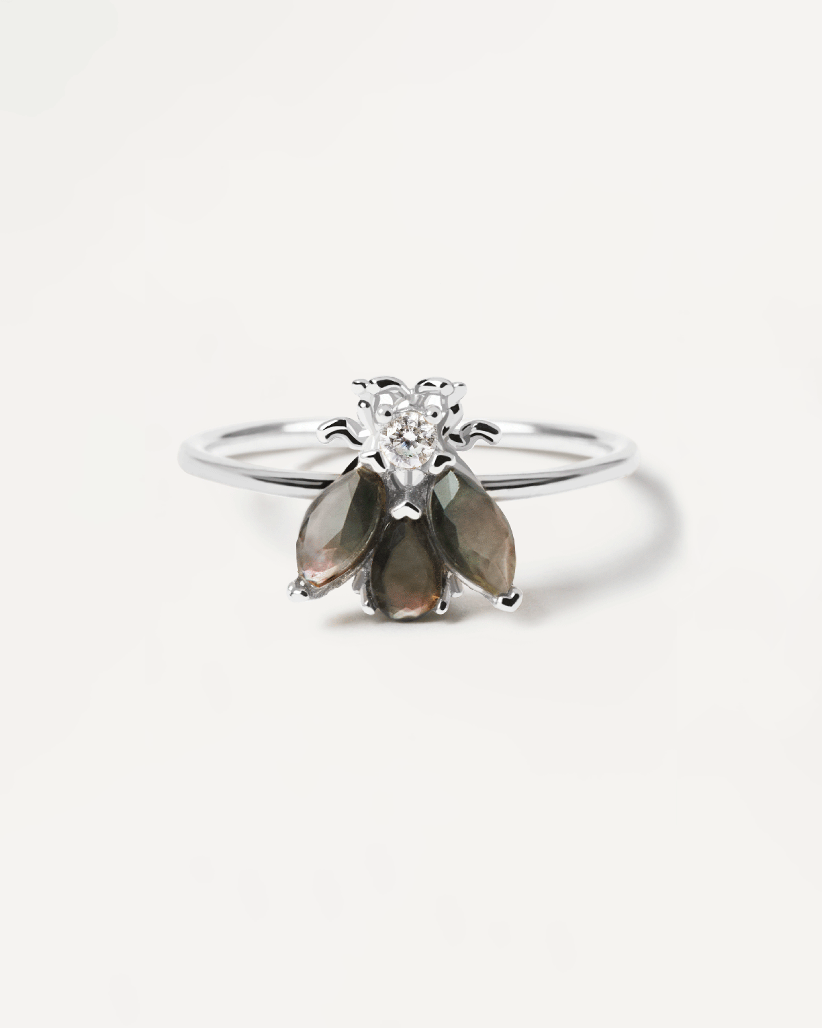Sélection 2020 |Bague Zaza en argent. Obtenez les dernières nouveautés de chez PDPAOLA. Commandez en toute sécurité et recevez ce Best Seller. Envoi gratuit > 70 €