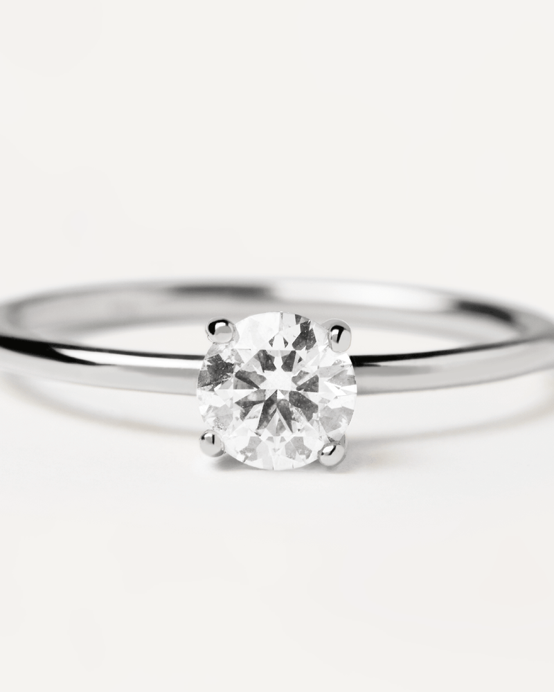 Diamonds and White Gold Solitaire Supreme Ring - 
  
    18K White gold / Rhodium silver plating
  
