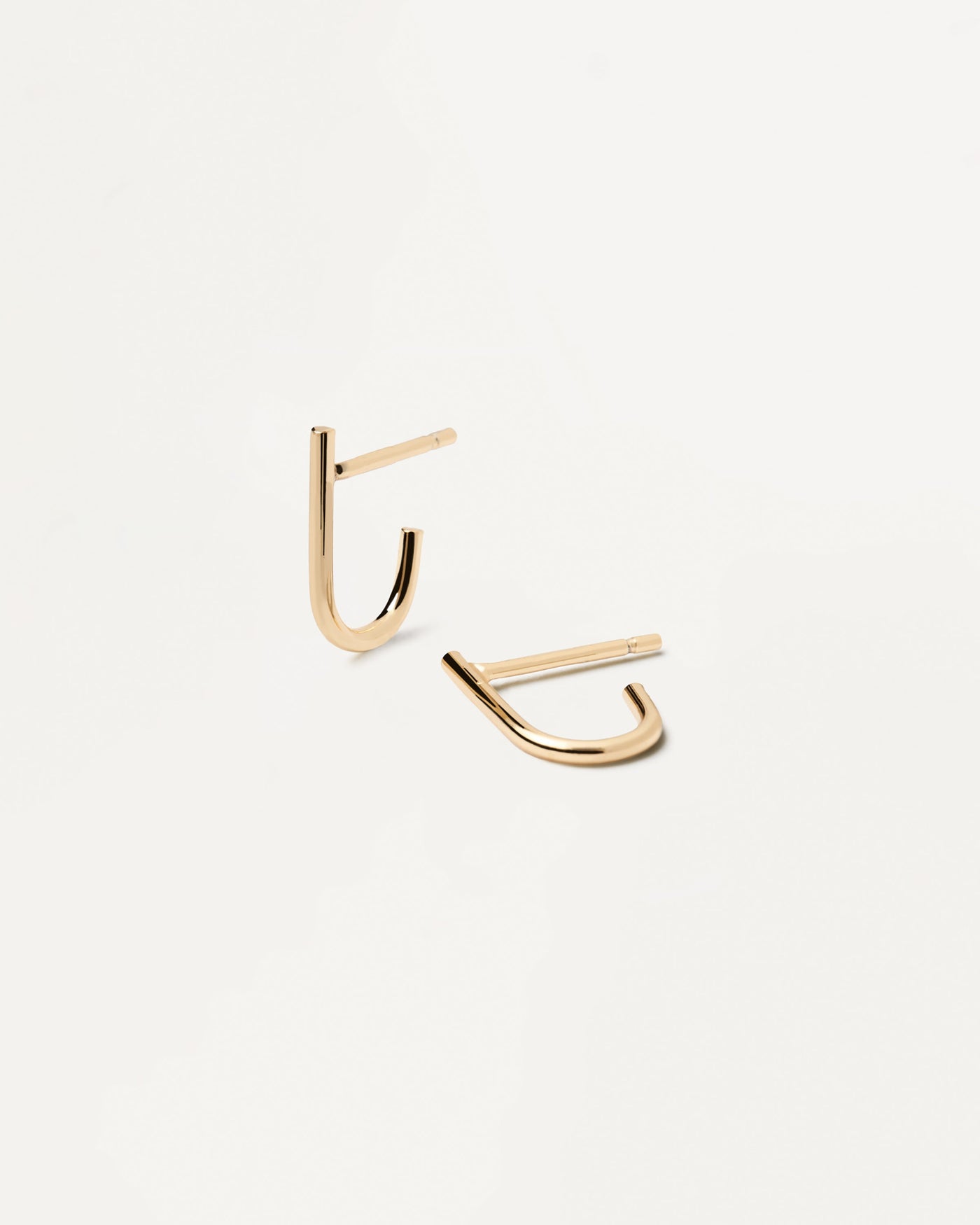 Selección 2020 | Pendientes Light Bird. Consigue las últimas novedades de PDPAOLA. Haz tu pedido de forma segura y obtén este Best Seller. Envío Gratis a partir de 70€.