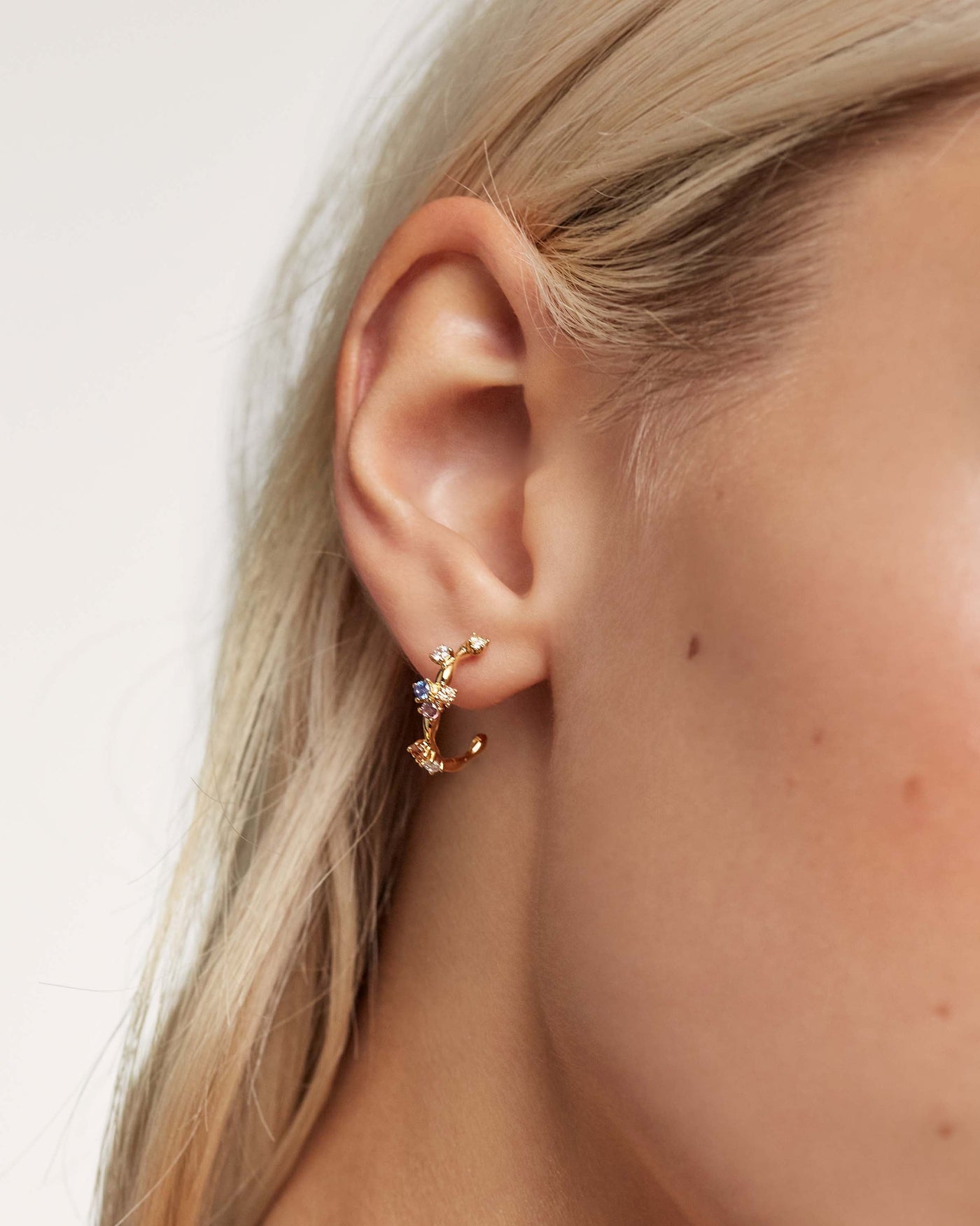 Hoops Natural shape earrings