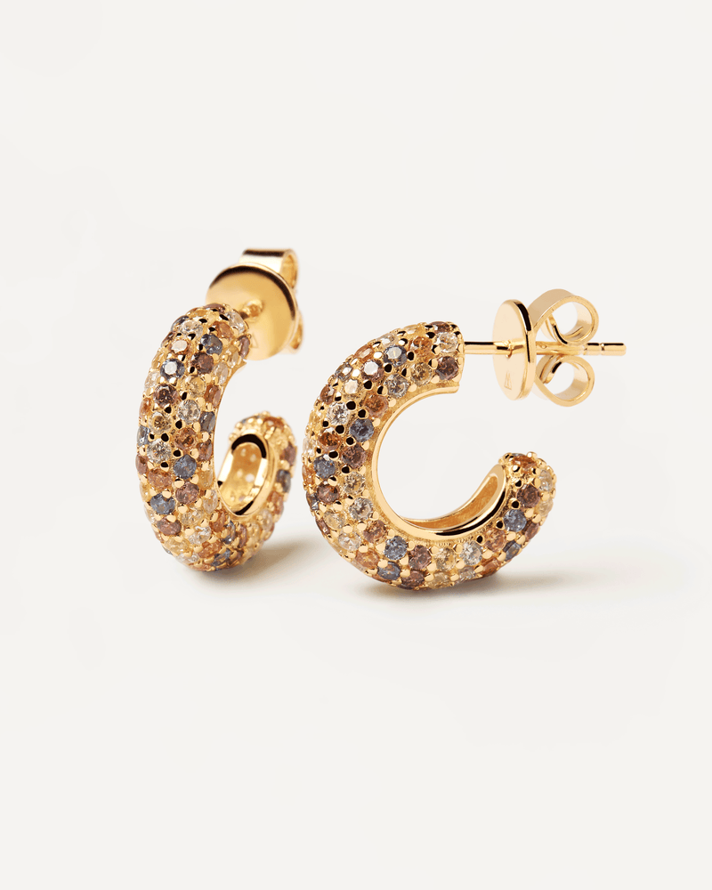 Aros de plata con baño de oro y circonitas de cinco colores