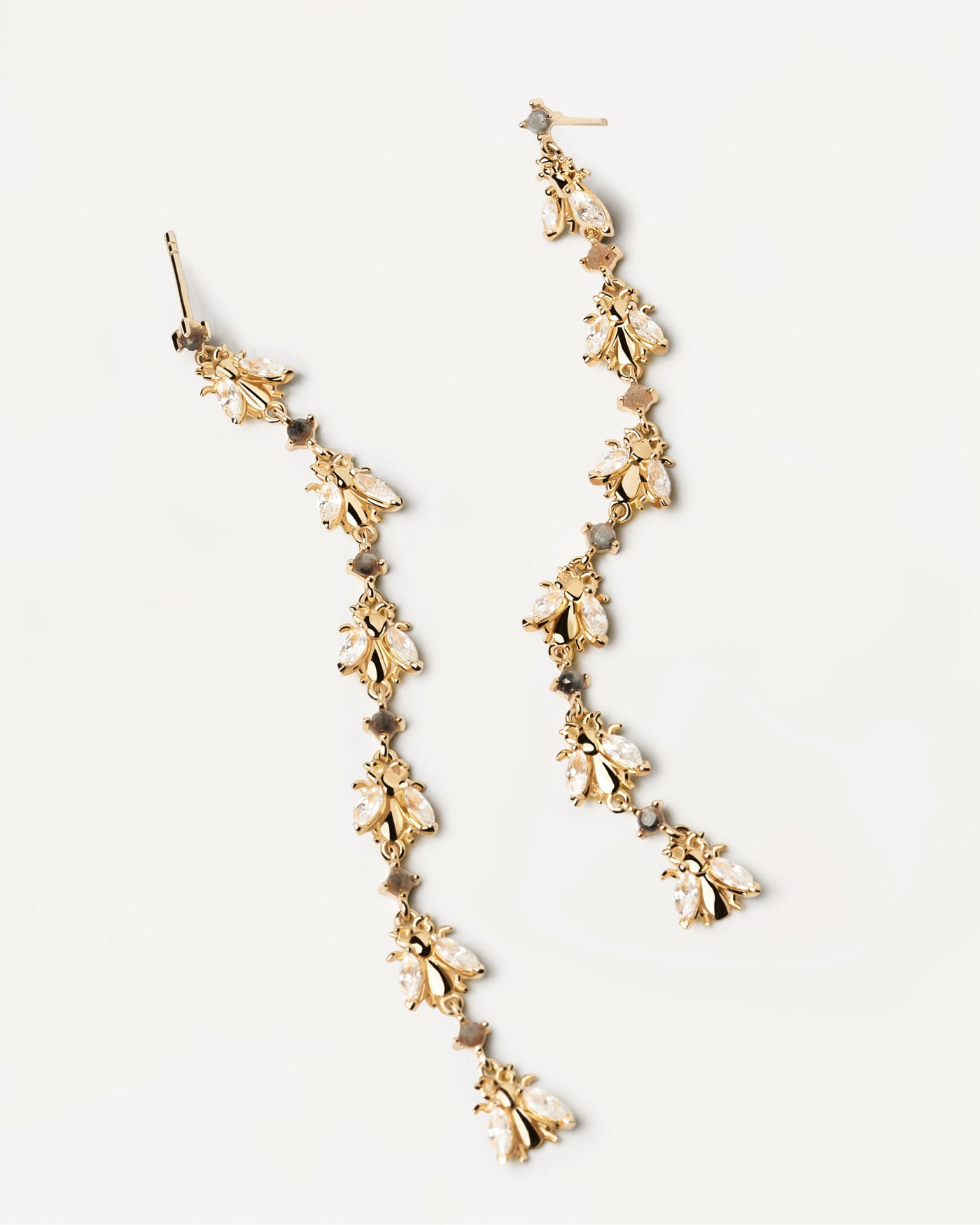 Sélection 2020 |Boucles d’oreilles Nest en or. Obtenez les dernières nouveautés de chez PDPAOLA. Commandez en toute sécurité et recevez ce Best Seller. Envoi gratuit > 70 €