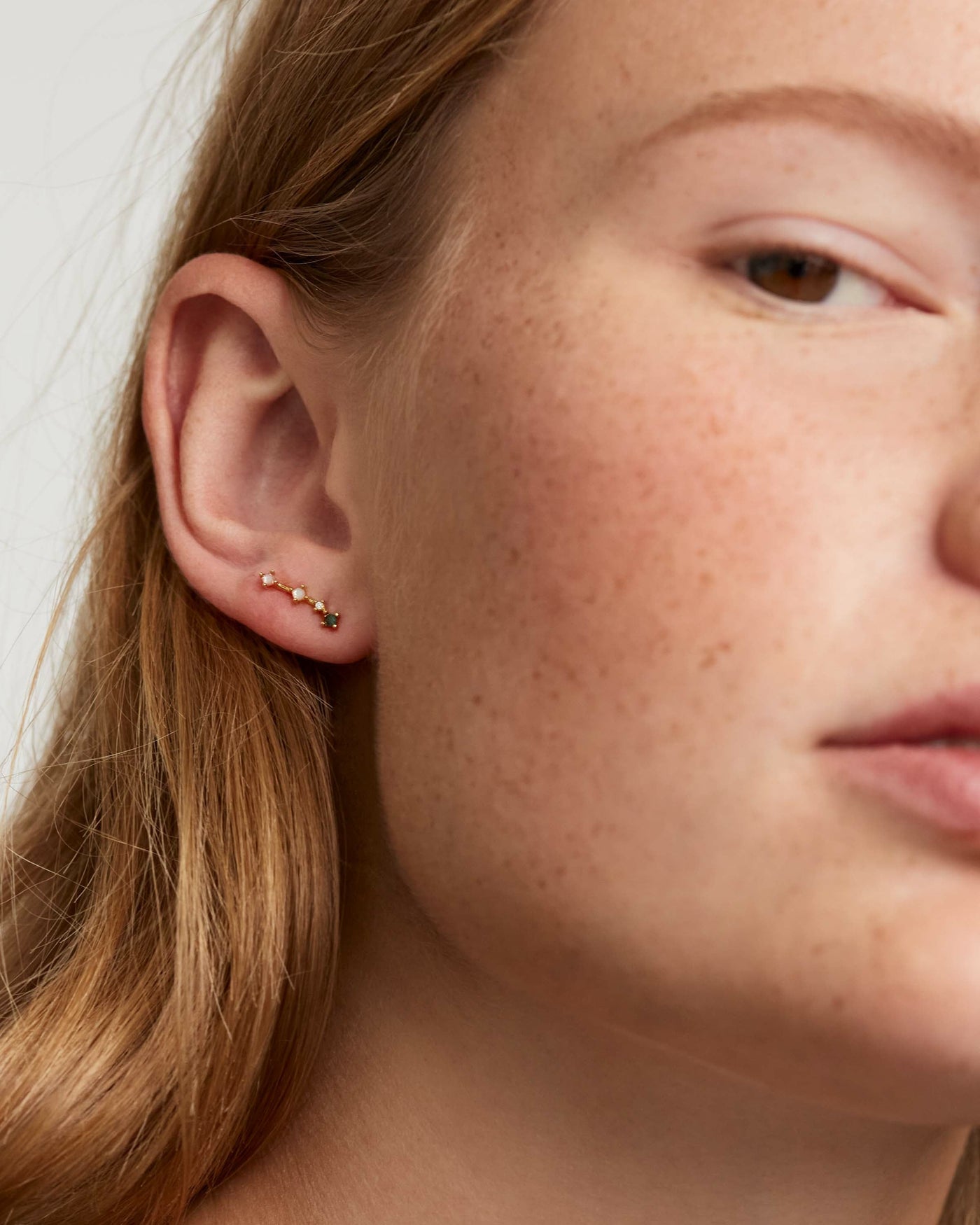 Pendientes Aries - 
  
    Plata de Ley / Baño de Oro 18K
  
