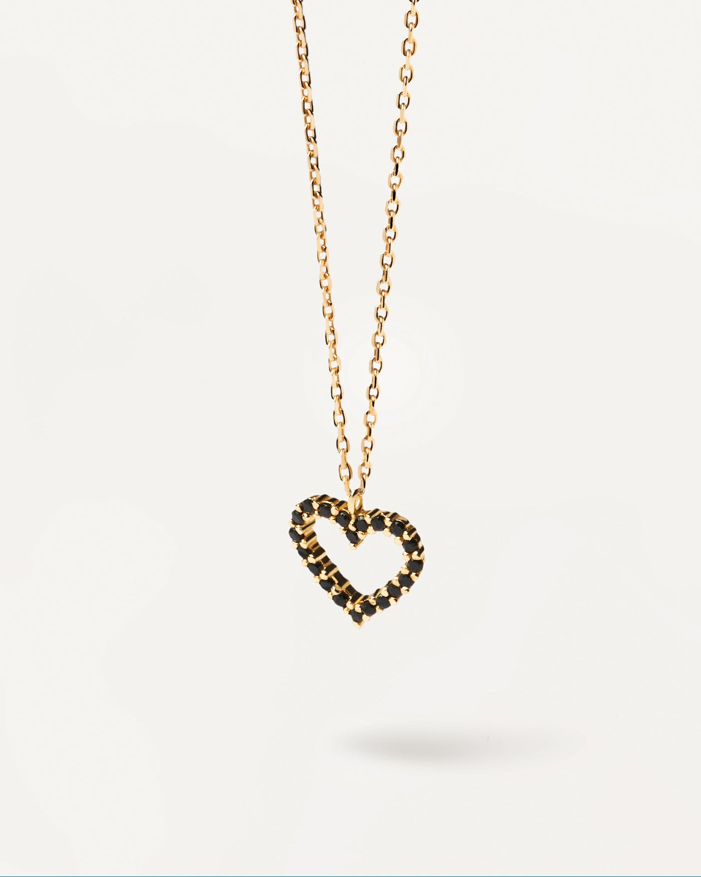 2023 Selection | Black Heart Necklace Gold. Get the latest arrival from PDPAOLA. Place your order safely and get this Best Seller. Free Shipping over 40€