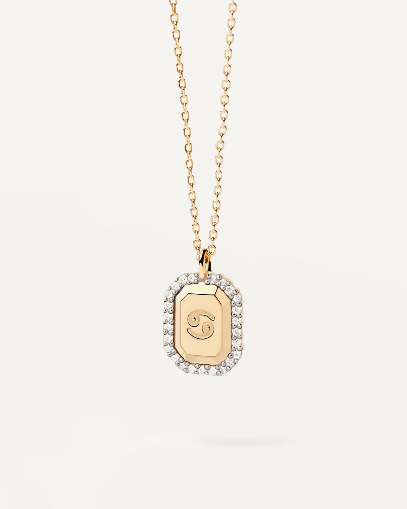 2023 Selection | Cancer zodiac necklace engraved in octagonal pendant in gold-plated silver. Get the latest arrival from PDPAOLA. Place your order safely and get this Best Seller. Free Shipping.
