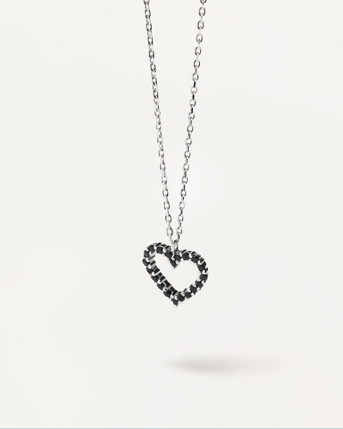2023 Selection | Black Heart Necklace Silver. Get the latest arrival from PDPAOLA. Place your order safely and get this Best Seller. Free Shipping over 40€