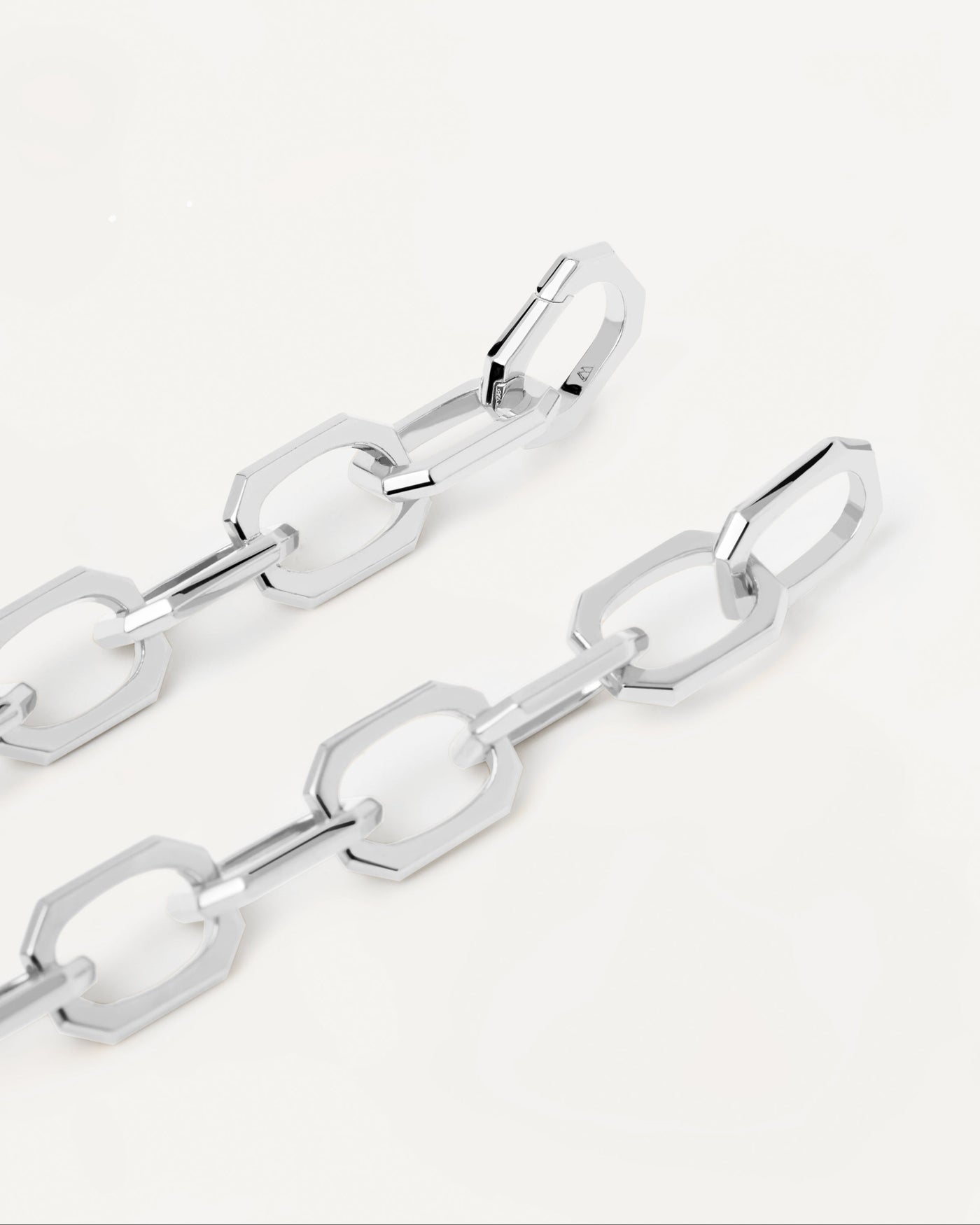 Collar cadena plateado Small Signature - 
  
    Latón / Baño de rodio en plata
  
