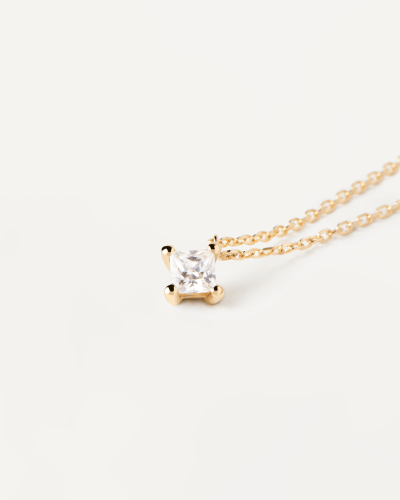 Solitär-GoldHalskette mit Prinzessschliff Diamant - 
  
    18 kt Gold
  
