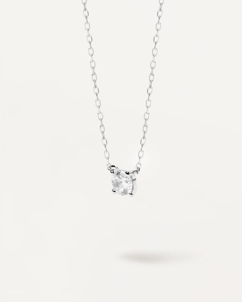 Collier en Diamants et en Or Blanc Solitaire Medium - 
  
    Or blanc 18 carats / Placage Argent Rhodié
  
