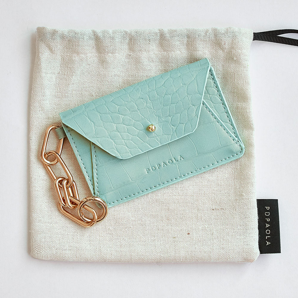 CARD HOLDER KEYCHAIN · L.EDITION 
  
    MDF and Faux Leather
  
