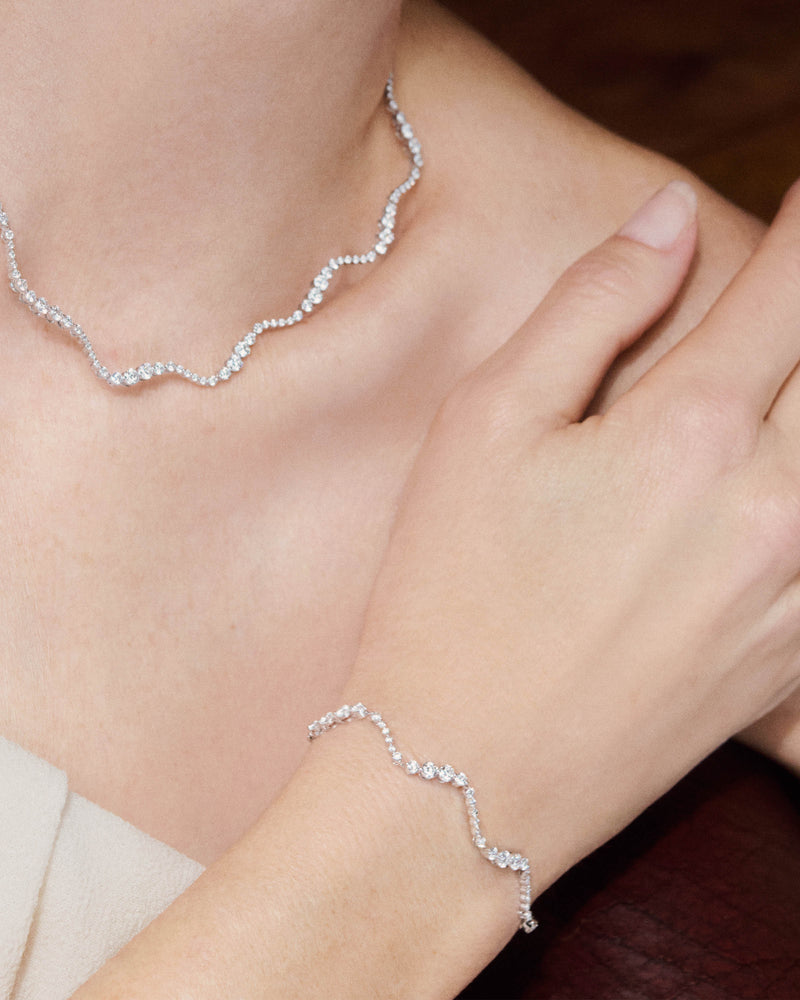Diamonds and white gold Venus choker necklace - 
  
    18K White gold / Rhodium silver plating
  
