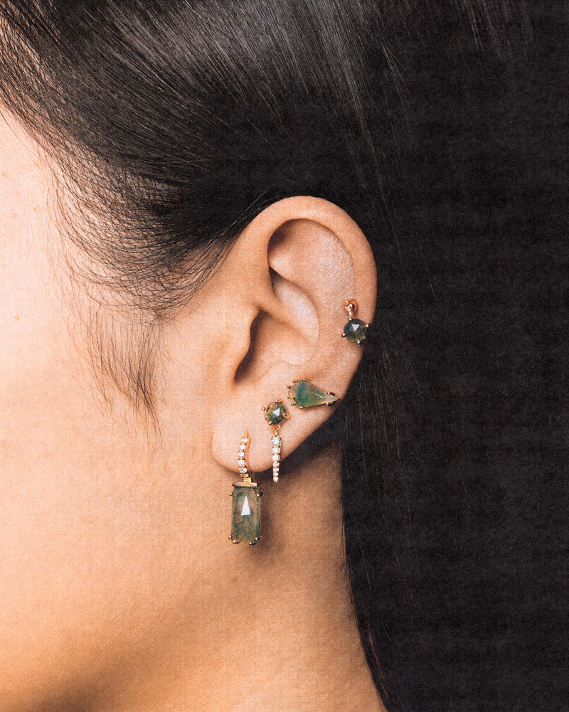 Piercing oreja Kimi con Ágata Verde - 
  
    Plata de Ley / Baño de Oro 18K
  
