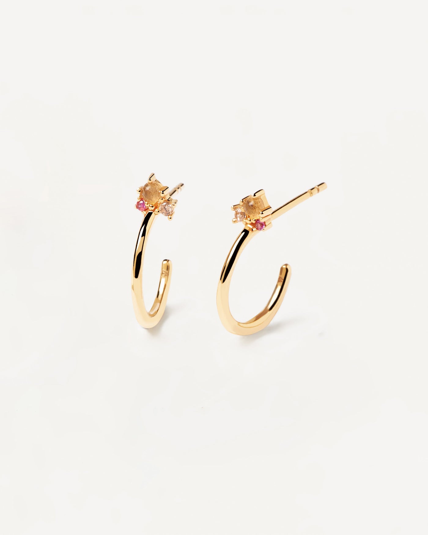 2023 Selection | Libellule Earrings. Pair of 18k goldplated silver c-hoops set with champage, rose red zirconias and labradorite. Get the latest arrival from PDPAOLA. Place your order safely and get this Best Seller. Free Shipping.
