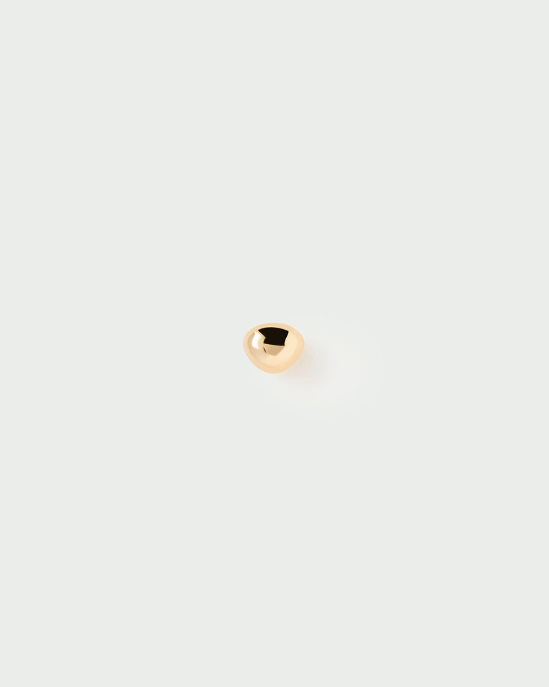 Piercing all'orecchio fluido con forma rotonda irregolare