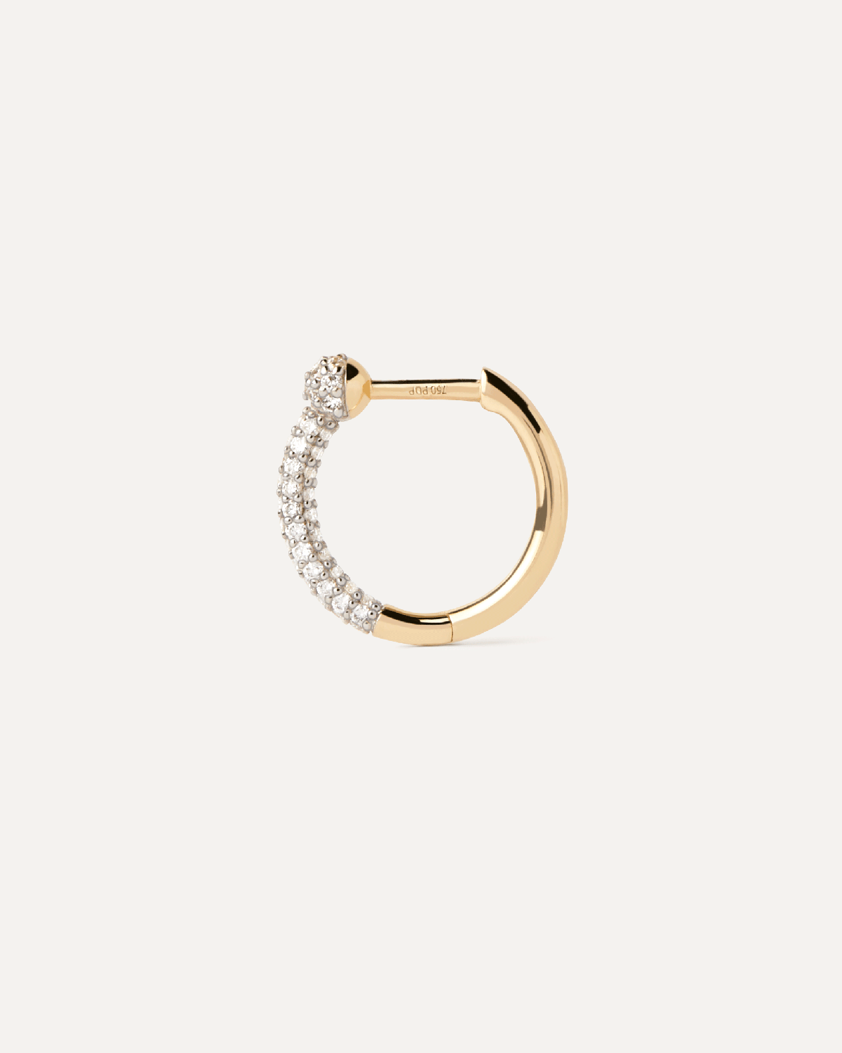 Diamonds and gold Chai Latte single hoop. Distinctive single hoop in solid yellow gold with round pavé and a row of lab-grown diamonds  . Get the latest arrival from PDPAOLA. Place your order safely and get this Best Seller.