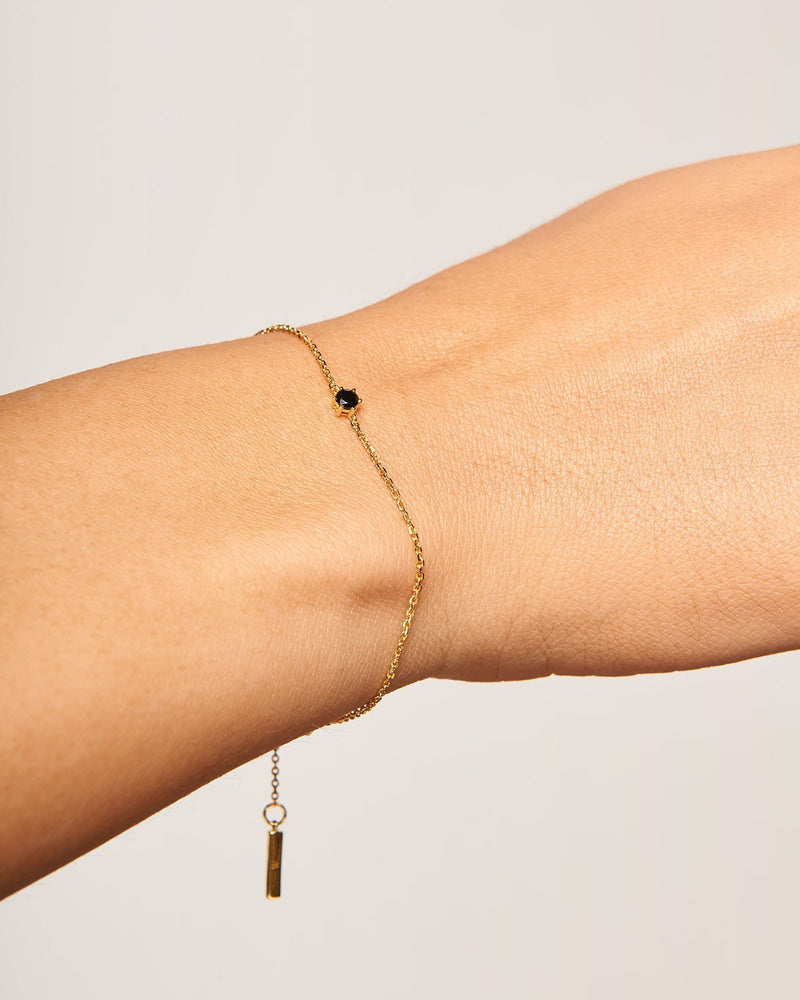 Black Solitary Armband - 
  
    Sterling Silber / 18K Goldplattierung
  
