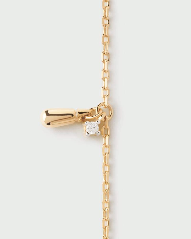 Bracciale a catena sottile con zirconi rotondi e ciondolo a goccia