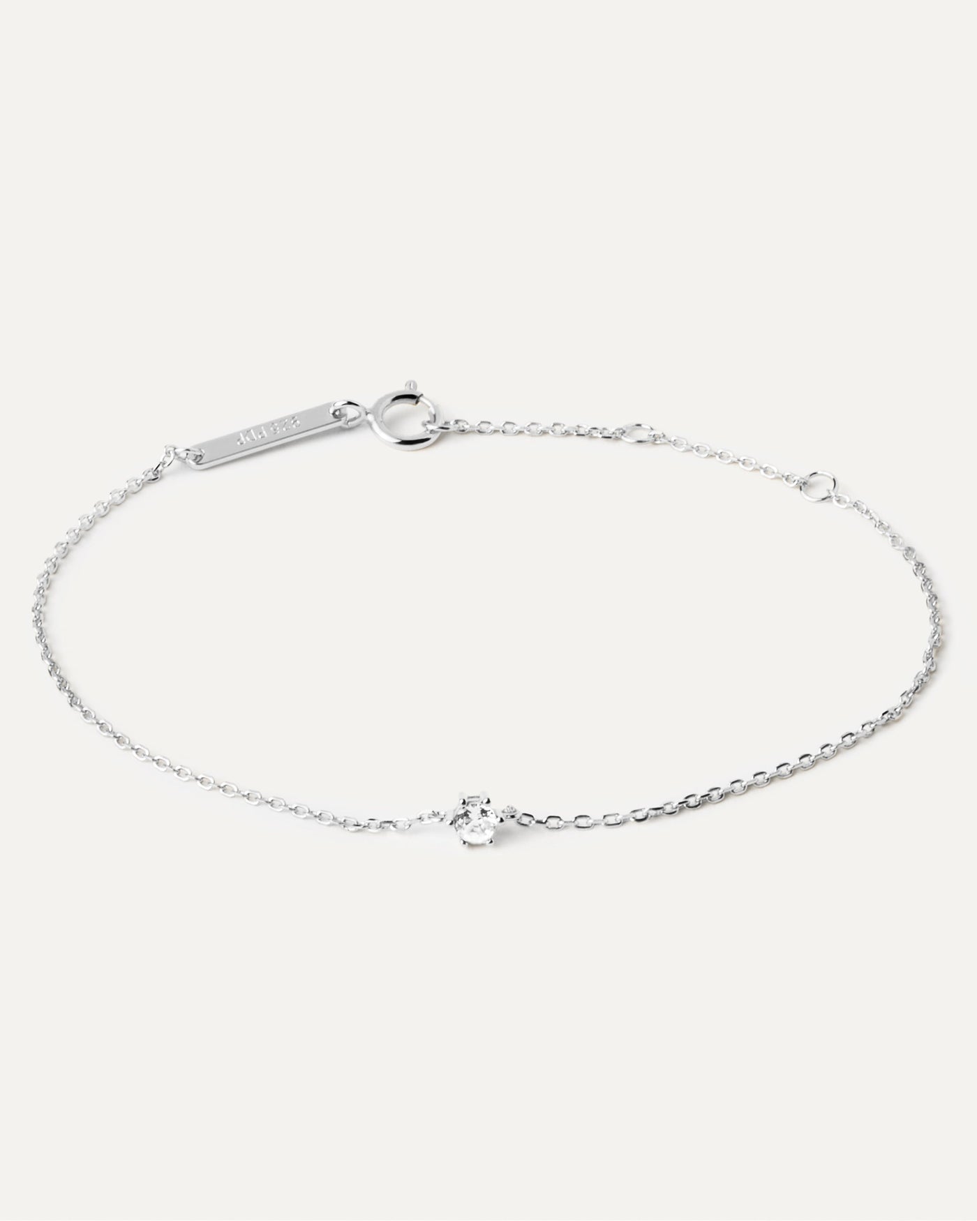 2023 Selection | White Solitary Bracelet Silver. Thin chain bracelet in 925 sterling silver and a white zirconia. Get the latest arrival from PDPAOLA. Place your order safely and get this Best Seller. Free Shipping.